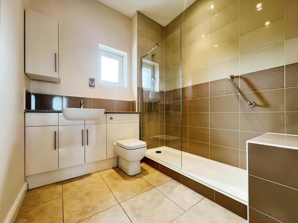 D68a799a-bathroom.jpg