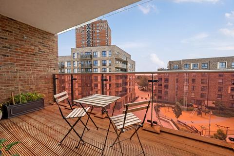 3 bedroom apartment for sale, Troubridge Square, London