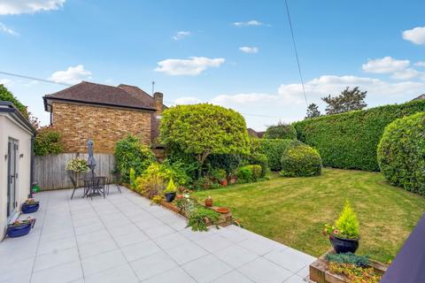 Westwood Hedgerow, Chalfont St Peter, Gerrards Cross, SL9 0HD