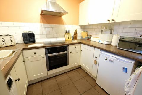 2 bedroom end of terrace house for sale, Vicarage Road, Marchwood SO40