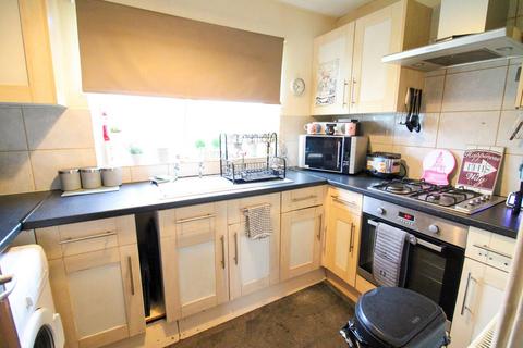 2 bedroom flat for sale, Hindon Walk, Scunthorpe DN17