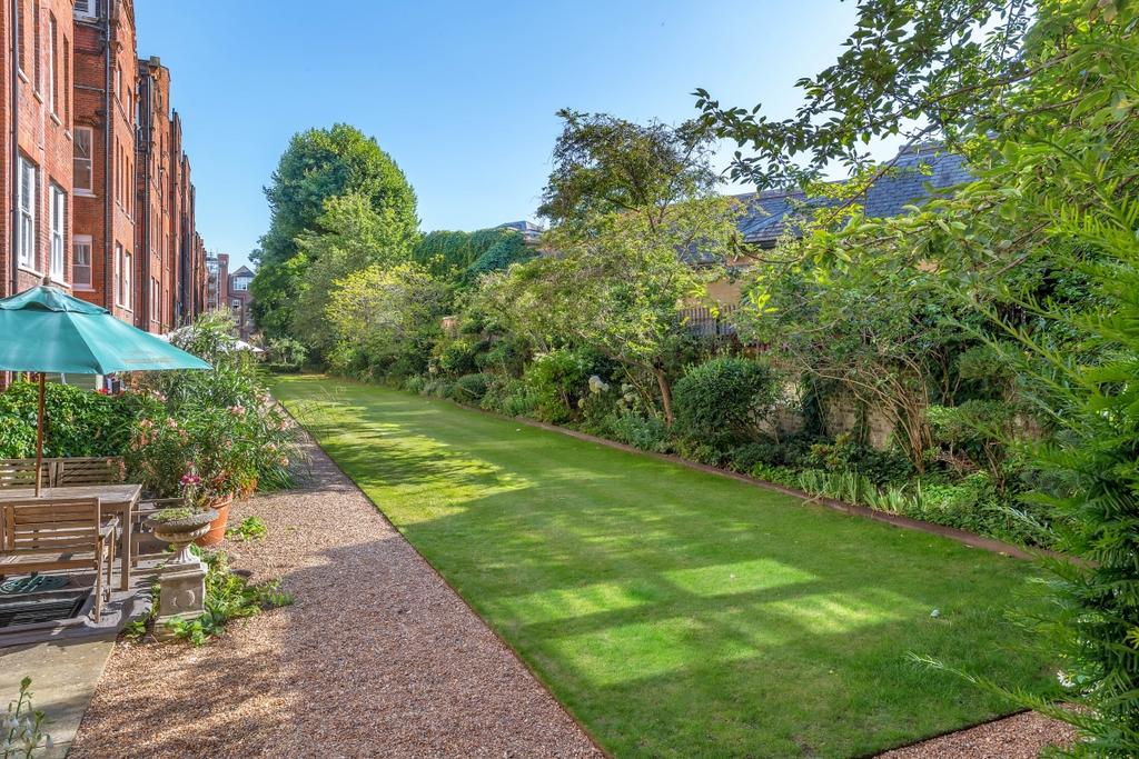 Communal garden