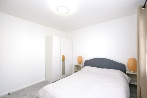 16 Grantham Crescent, Eccles, Manchester, M30 0ZB