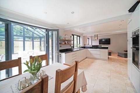 56 Barcheston Road, Knowle, Solihull, B93 9JT