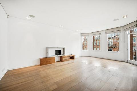 4 bedroom flat to rent, Oakwood Court, London