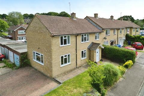 4 bedroom end of terrace house for sale, Agar Crescent, Berkshire RG42