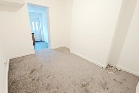 2 bedroom terraced house to rent, Princes Street, Bishop Auckland, County Durham, DL14