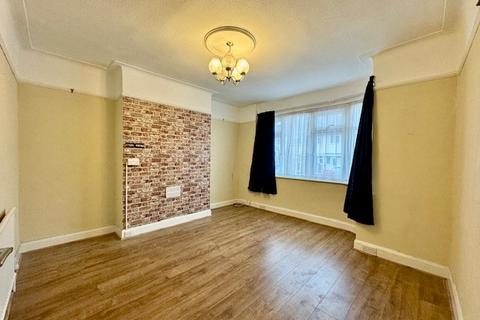 3 bedroom end of terrace house for sale, Eastleigh Avenue, Harrow HA2