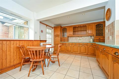 11 Beverley Drive, Stafford, ST16 1RR