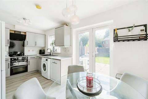 63 Balmoral Way, Birmingham, B14 4NU