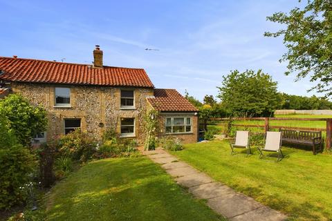 2 bedroom semi-detached house for sale, Westgate Street, Shouldham PE33