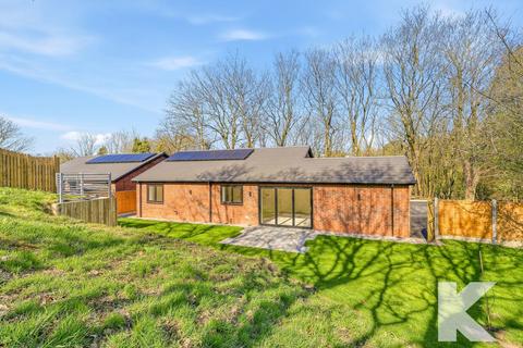 undefined, 3 Kingfisher Hollow, Chadderton Fold, Oldham, OL1 2RR