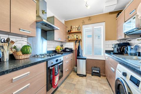 2 bedroom end of terrace house for sale, Cameron Drive, Dartford, Kent, DA1