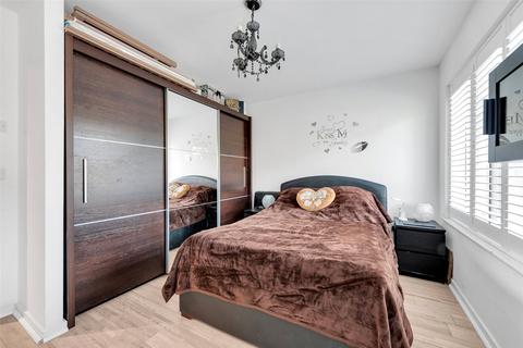 37 Cameron Drive, Dartford, DA1 5GN
