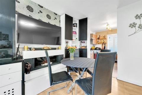 37 Cameron Drive, Dartford, DA1 5GN