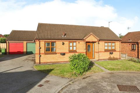 2 bedroom detached bungalow for sale, Fairfields, Castleford WF10