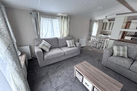 2 bedroom static caravan for sale, Merrylees, Spital Road, Staxton, Scarborough, YO12