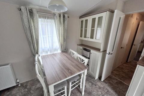 2 bedroom static caravan for sale, Merrylees, Spital Road, Staxton, Scarborough, YO12