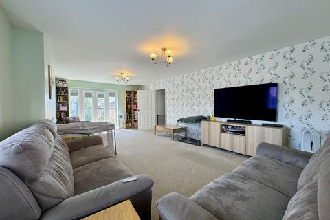 4 bedroom townhouse for sale, Hailsham, East Sussex, BN27