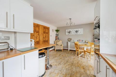 6 Stonepit, Tamworth, B77 1DN