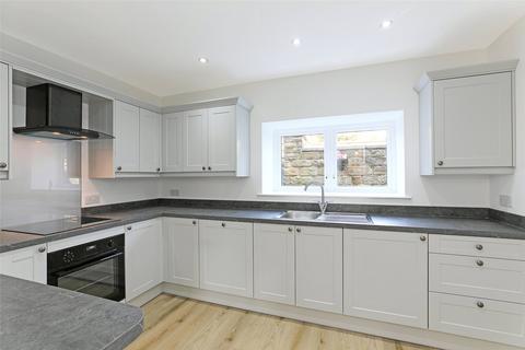 3 bedroom semi-detached house for sale, Hill Top, Newmillerdam, Wakefield, West Yorkshire, WF2