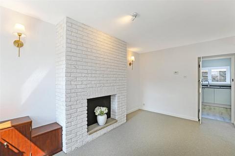 3 bedroom semi-detached house for sale, Hill Top, Newmillerdam, Wakefield, West Yorkshire, WF2