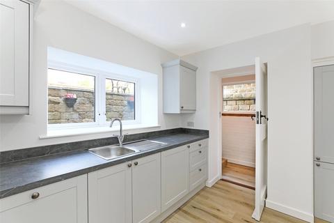 3 bedroom semi-detached house for sale, Hill Top, Newmillerdam, Wakefield, West Yorkshire, WF2