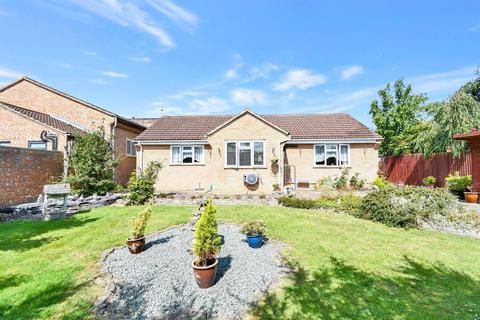 2 bedroom detached bungalow for sale, Elmsdale Road, Wootton, Bedford, MK43