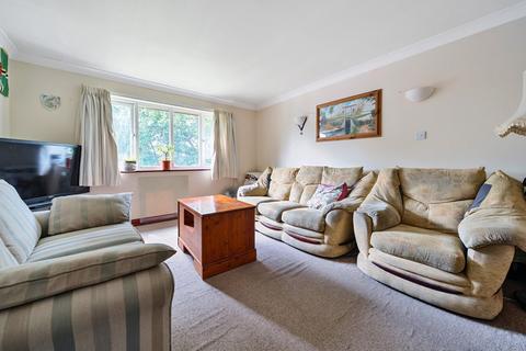 1 bedroom maisonette for sale, Perryfield Road, Crawley, West Sussex