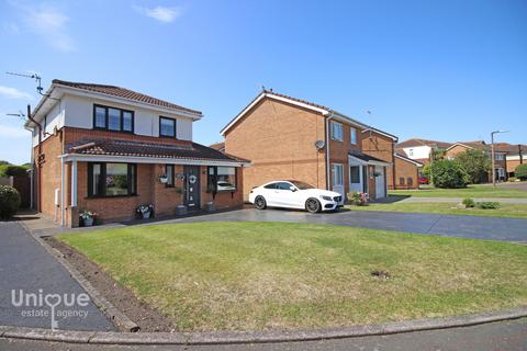 4 bedroom detached house for sale, Harrow Avenue,  Fleetwood, FY7