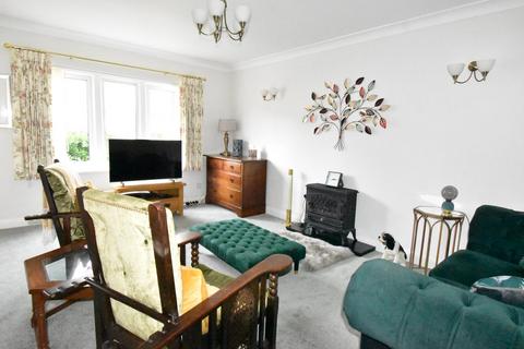 1 bedroom apartment for sale, Back Lane, Cheltenham GL54