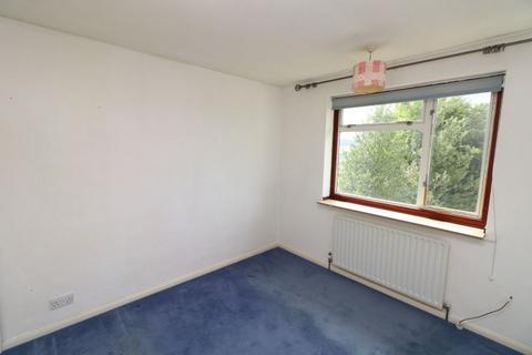 13 Harold Road, Cuxton, Rochester, ME2 1EE