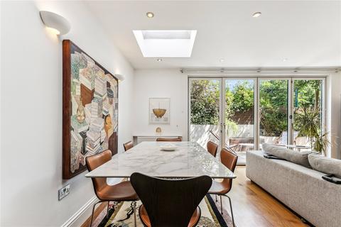 45 Forthbridge Road, London, SW11 5NX