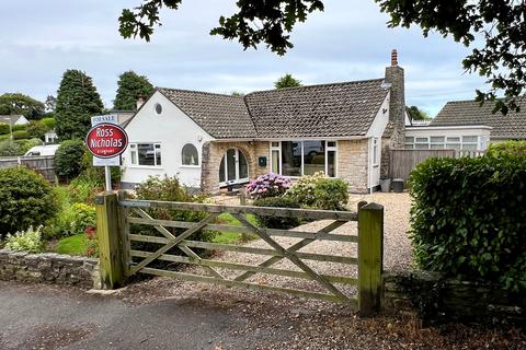 3 bedroom detached bungalow for sale, Dilly Lane, Barton On Sea, New Milton, Hampshire. BH25 7DH