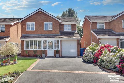 4 bedroom detached house for sale, Troon, Tamworth B77