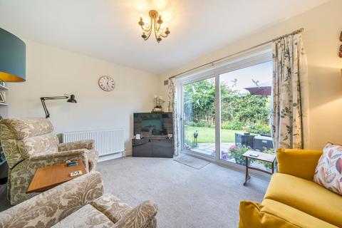 Windruff Catteshall Road, Godalming, GU7 1LY