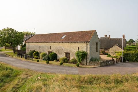 5 bedroom barn conversion for sale, Marsh Lane, Bedford MK44