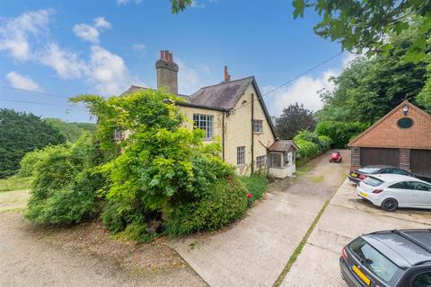 4 bedroom detached house for sale, Heron Hill Lane, Meopham, Gravesend, Kent