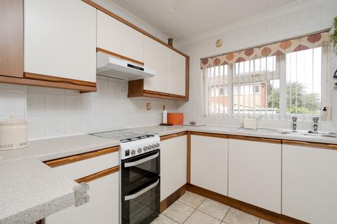 3 bedroom mews for sale, Heath Close, Bolton, Lancashire, BL3