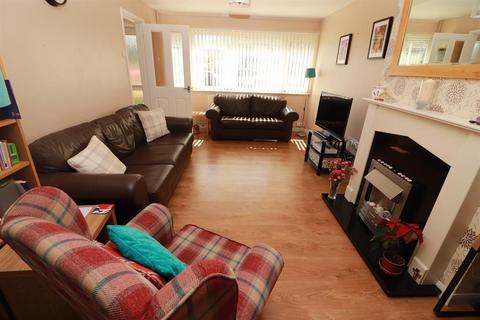 10 Lyndale Road, Yate, Bristol, BS37 4DD