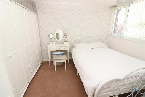 10 Lyndale Road, Yate, Bristol, BS37 4DD