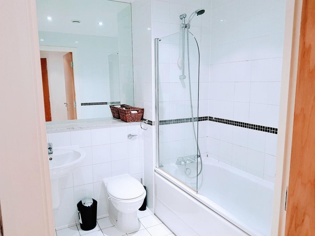 Apartment in West Yorkshire - View 4