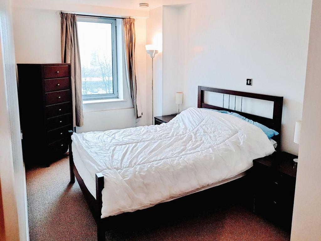 Apartment in West Yorkshire - View 5