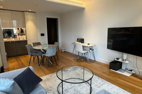 1 bedroom apartment for sale, Southbank Place, London, SE1