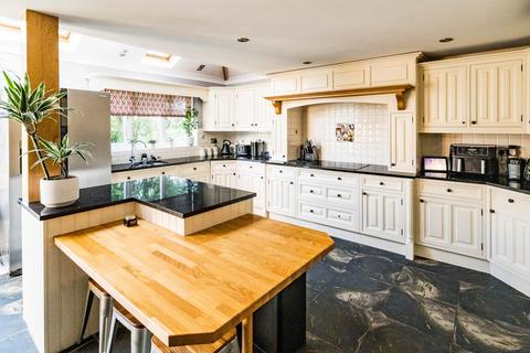 5 Brinklow Way, Harrogate, HG2 9JW