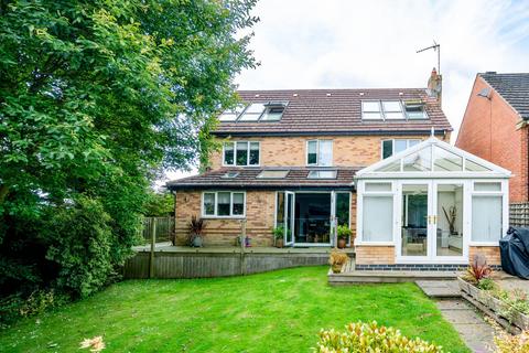 5 Brinklow Way, Harrogate, HG2 9JW