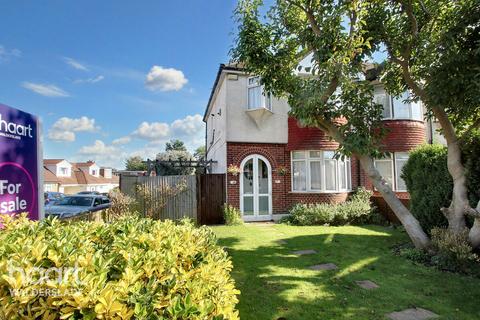 3 bedroom end of terrace house for sale, Walderslade Road, Chatham