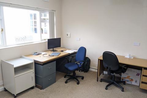 Serviced office to rent, Dyer Street, CIRENCESTER