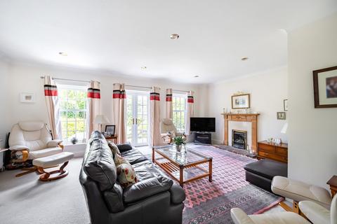 4 bedroom detached house for sale, Bell Lane, Leatherhead KT22