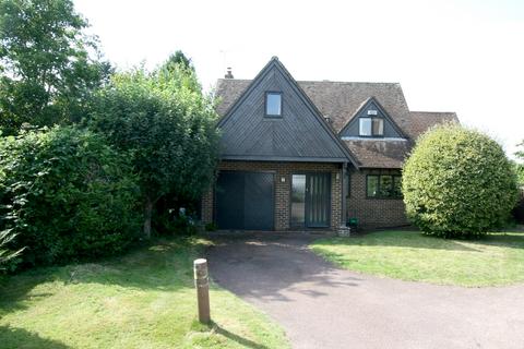 3 bedroom detached house for sale, Smallhythe Road, Tenterden TN30